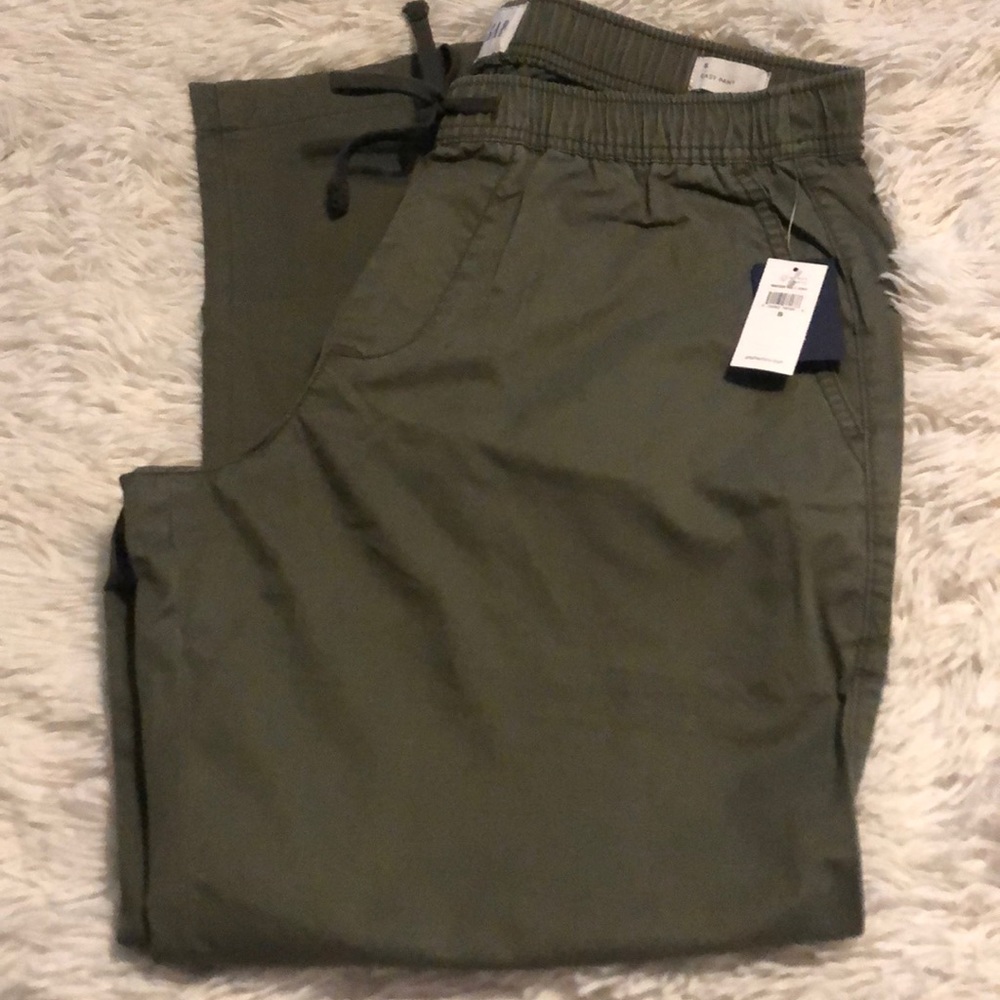 NWT Gap Easy Pant